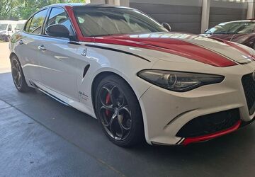 Alfa Romeo Giulia 13.052 km 129.900 &euro; Frankfurt Oder 15234