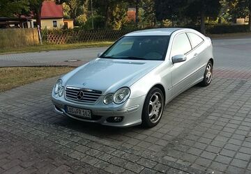 Mercedes-Benz C 200 320.000 km 750 &euro; Eisenhüttenstadt 15890