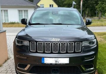 Jeep Grand Cherokee 156.600 km 21.900 &euro; Beeskow 15848