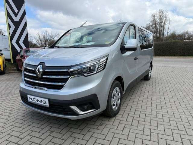 Renault Trafic 2.511 km 38.888 &euro; Frankfurt / Oder 15234