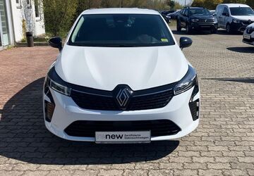 Renault Clio 25.589 km 16.999 &euro; Eisenhüttenstadt 15890