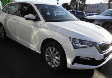 Skoda Scala 27.500 km 17.890 &euro; Eisenhüttenstadt 15890