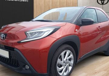 Toyota Aygo (X) 21.990 km 13.600 &euro; Frankfurt(Oder) 15236