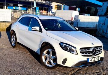 Mercedes-Benz GLA 180 131.000 km 14.999 &euro; Frankfurt Oder 15230