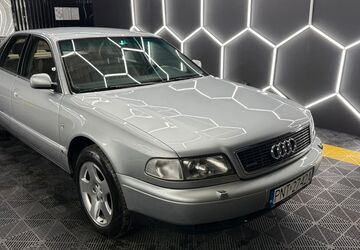 Audi A8 51.800 km 15.999 &euro; Frankfurt Oder 15230