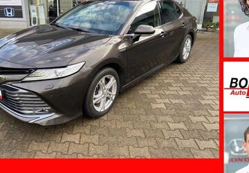 Toyota Camry 125.400 km 20.970 &euro; Frankfurt-Oder 15236