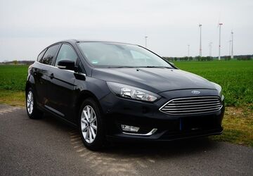 Ford Focus 126.312 km 7.100 &euro; Zeschdorf 15326