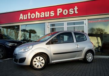 Renault Twingo 120.531 km 2.499 &euro; Eisenhüttenstadt 15890