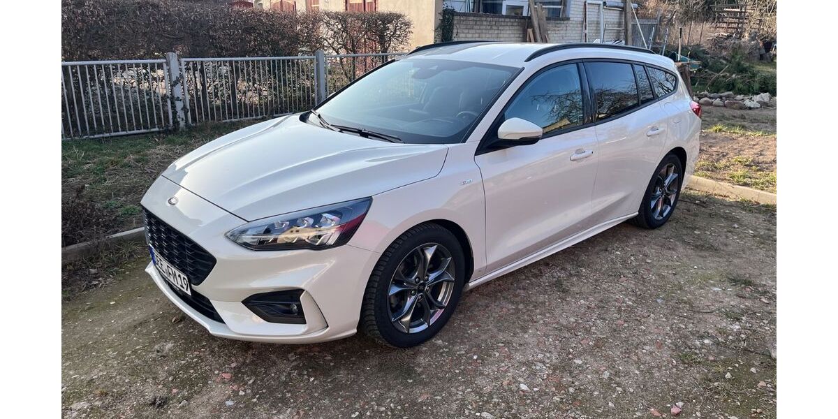 Ford Focus 65.200 km 16.300 &euro; Seelow 15306