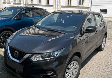 Nissan Qashqai 67.000 km 15.000 &euro; Frankfurt Oder 15230