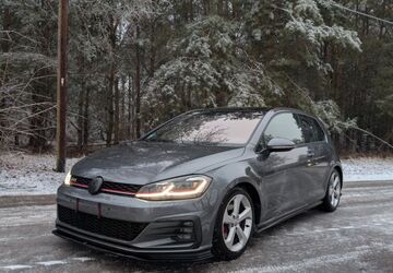 VW Golf 111.000 km 19.999 &euro; Gusow 15306