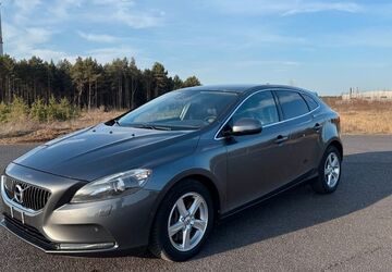 Volvo V40 216.000 km 9.500 &euro; Eisenhüttenstadt 15890