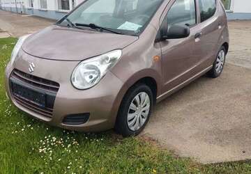 Suzuki Alto 149.500 km 3.999 &euro; Seelow 15306