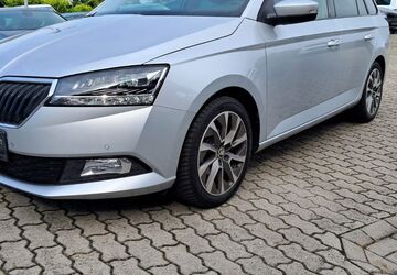 Skoda Fabia 97.700 km 11.999 &euro; Vierlinden OT Diedersdorf 15306