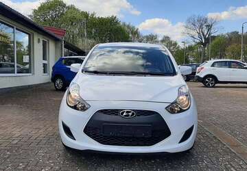Hyundai iX20 75.000 km 13.150 &euro; Lebus 15326