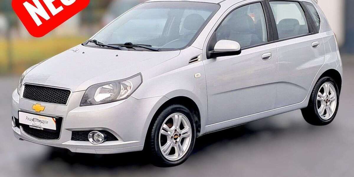 Chevrolet Aveo 97.000 km 2.980 &euro; Frankfurt 15234