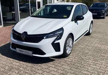 Renault Clio 23.639 km 16.999 &euro; Eisenhüttenstadt 15890