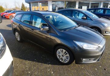Ford Focus 72.650 km 11.490 &euro; Beeskow 15848