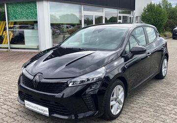 Renault Clio 7.242 km 16.380 &euro; Eisenhüttenstadt 15890