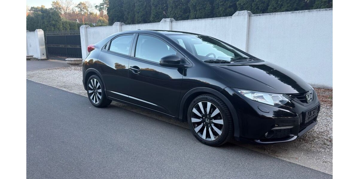 Honda Civic 91.980 km 8.200 &euro; Frankfurt Oder 15234