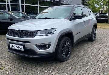 Jeep Compass 31.747 km 25.999 &euro; Frankfurt / Oder 15234