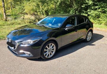 Mazda 3 74.000 km 14.000 &euro; Frankfurt (Oder) 15234