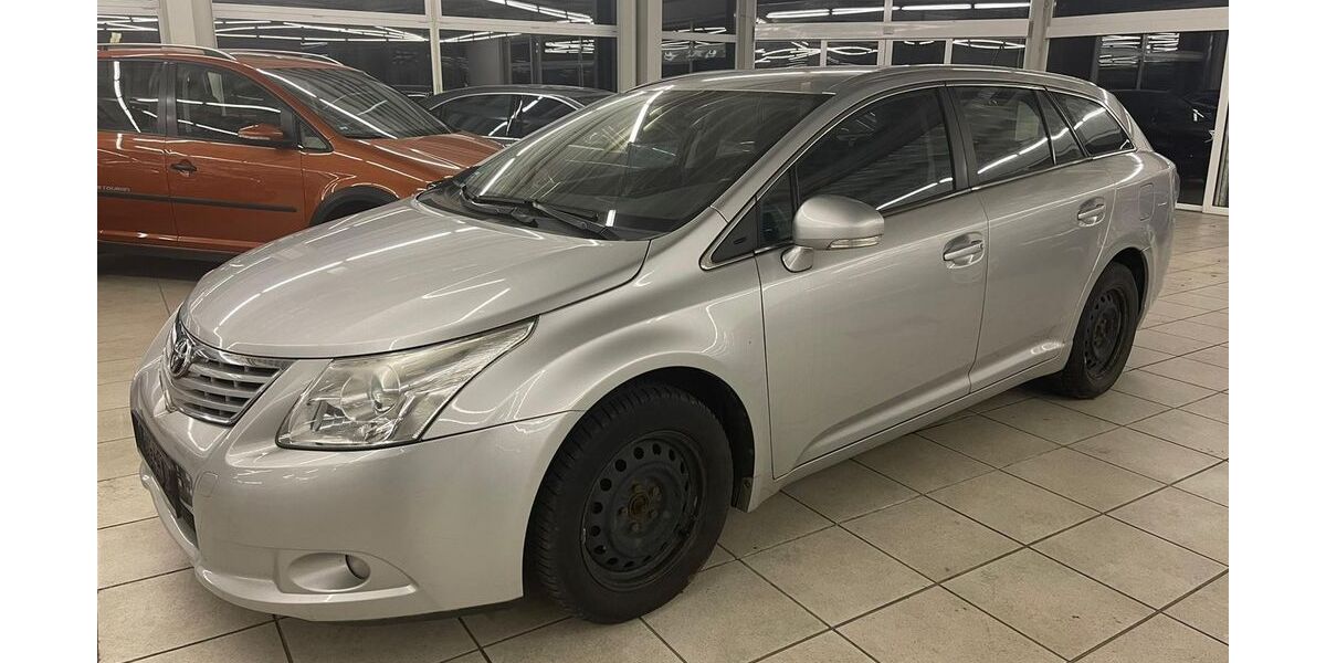 Toyota Avensis 222.600 km 3.999 &euro; Siehdichum OT Pohlitz 15890